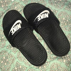 all black nike sides